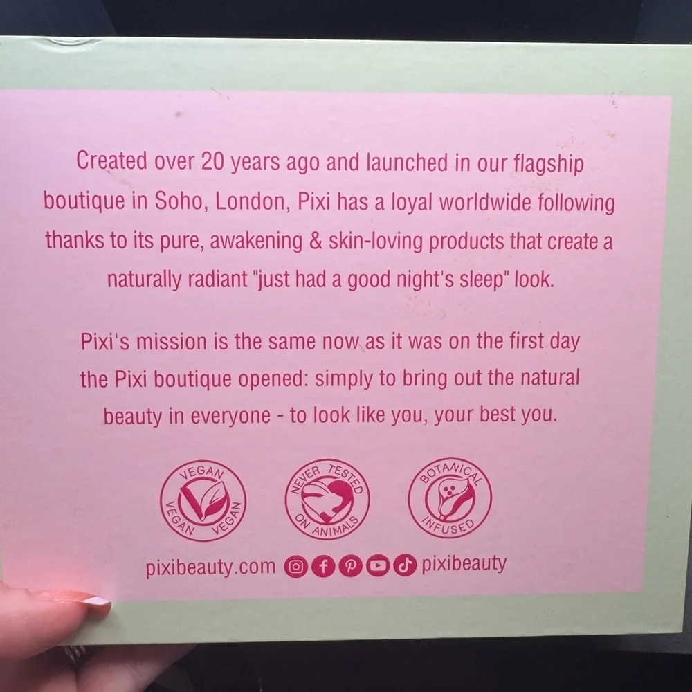 NWT Pixi LipTreat Trio Boxed Set